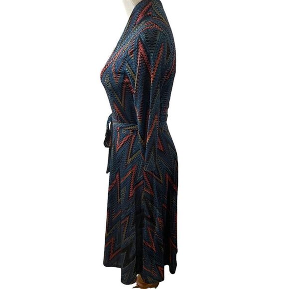 Leota New York Zig Zag Print V Neck Dress Size Small - Picture 4 of 6